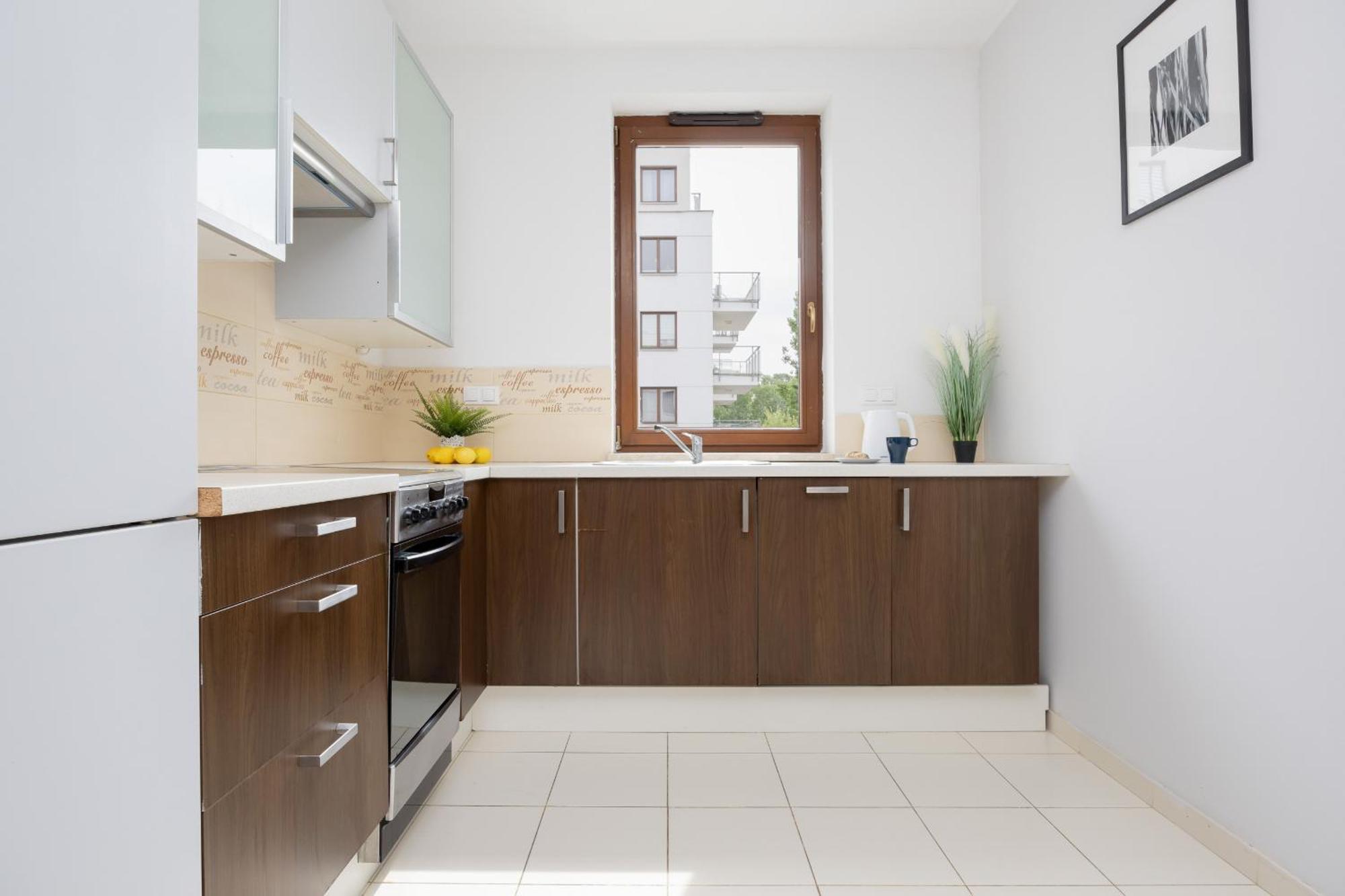 City Apartment With Parking Near Metro Mlociny By Noclegi Renters Varsovia Exterior foto